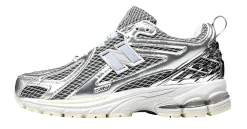 New Balance 1906 Grey Metallic Sliver SKU-M1906RBT.webp