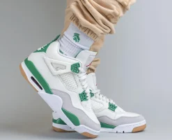 Nike SB x Air Jordan 4 Pine Green SKU-DR5415-103(8)