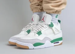 Nike SB x Air Jordan 4 Pine Green SKU-DR5415-103(9)