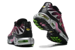 Nike Tn Air Max Plus Tuned Air SKU-FJ4883-001(5)