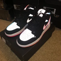 Air Jordan 1 Mid GS Caramelo SKU-554725-083(9)