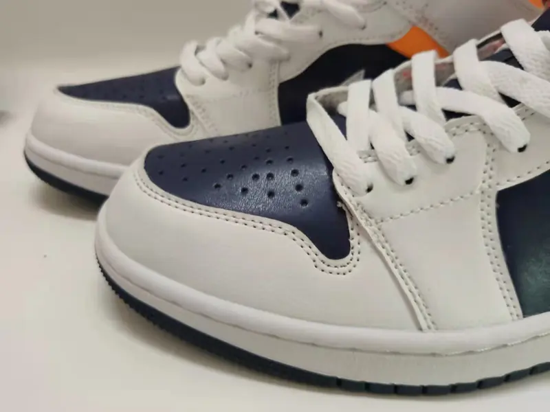 Air Jordan 1 Mid Laser Orange SKU-554724-131(9)