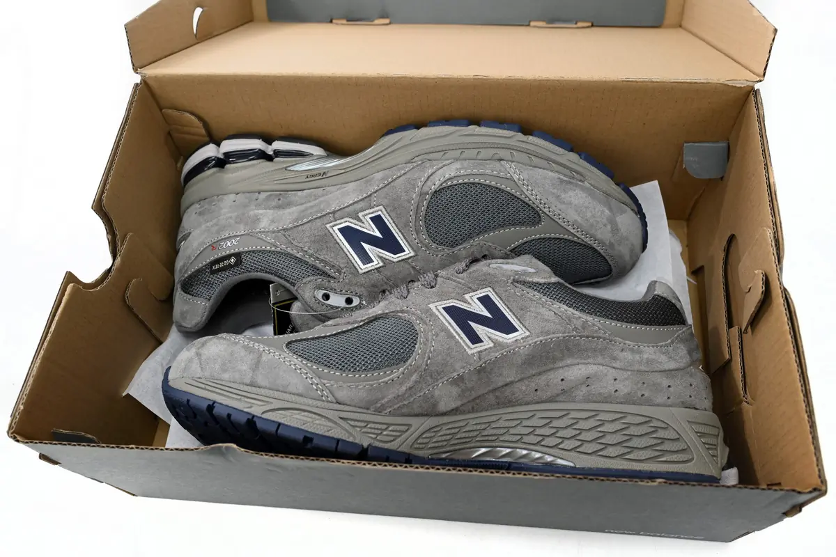 New Balance 2002R Cinza Acastanhado SKU-M2002RXC(4)