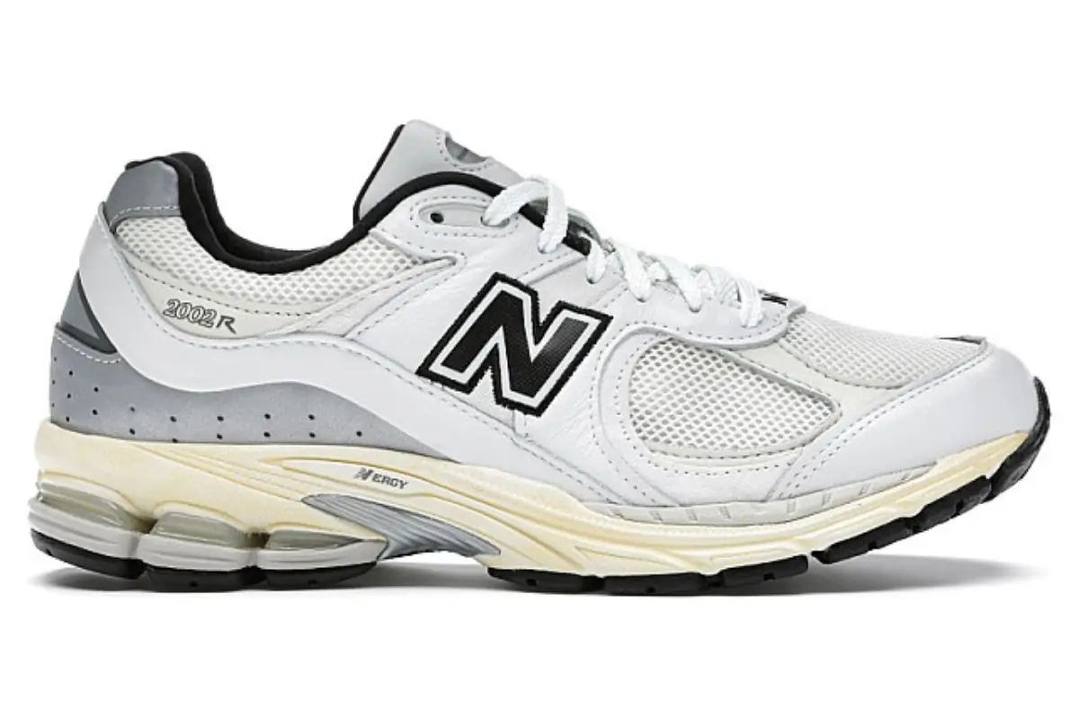 Thisisneverthat x New Balance 2002R Branco SKU-ML2002RT