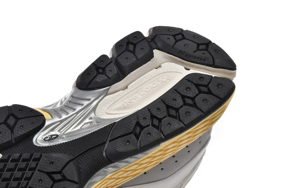 Thisisneverthat x New Balance 2002R Branco SKU-ML2002RT(6)