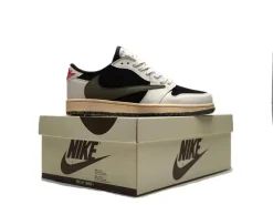 Travis Scott x Air Jordan 1 Low OG WMNS Olive SKU-DZ4137-106(1)