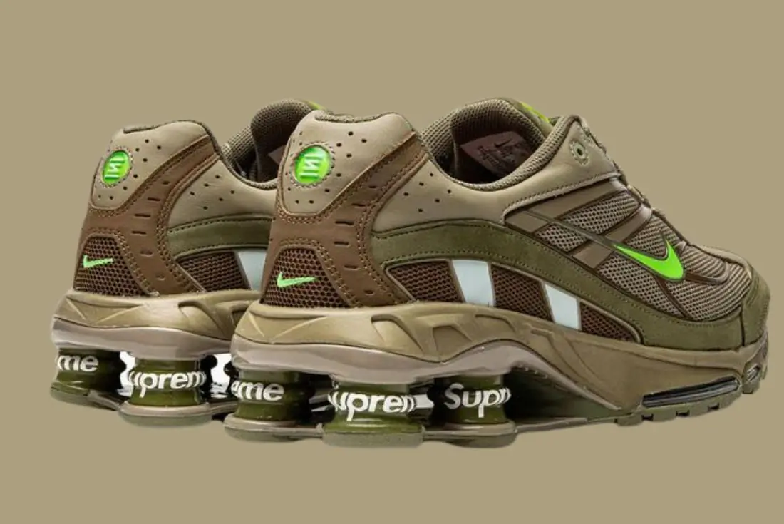 Baskets Supreme X Nike Shox Ride 2 Femme main image 1
