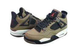 Nike Travis Scott Nike Air Jordan 4 Retro Moc(3)