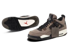 Nike Travis Scott Nike Air Jordan 4 Retro Moc(5)