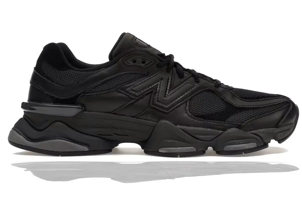 New Balance 9060 Triple Black Leather/ Noir - Sneakereu