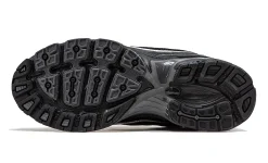 New Balance 740 Nero(5)