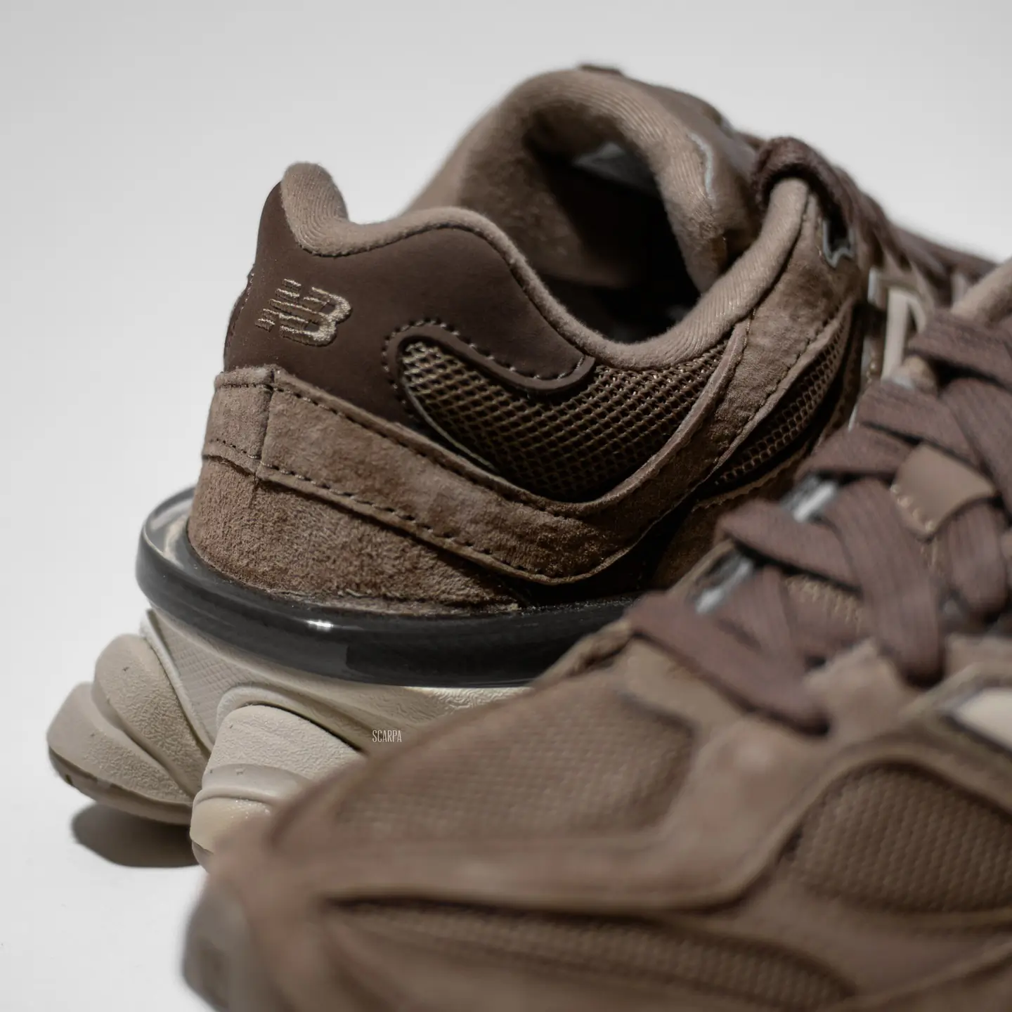 Sneaker New Balance 9060 Pilzbraun SKU-U9060JMR(4)