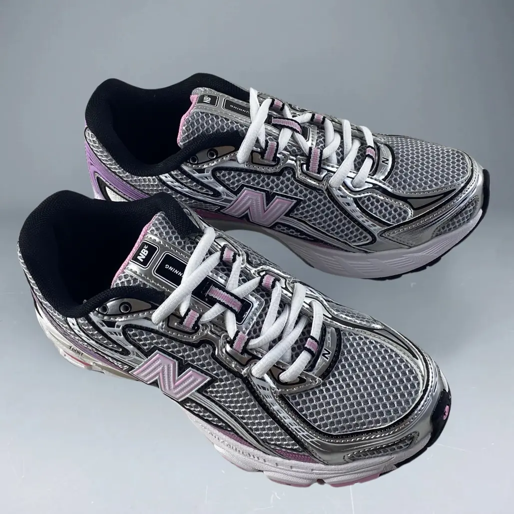 New Balance 740 Pink (GS)