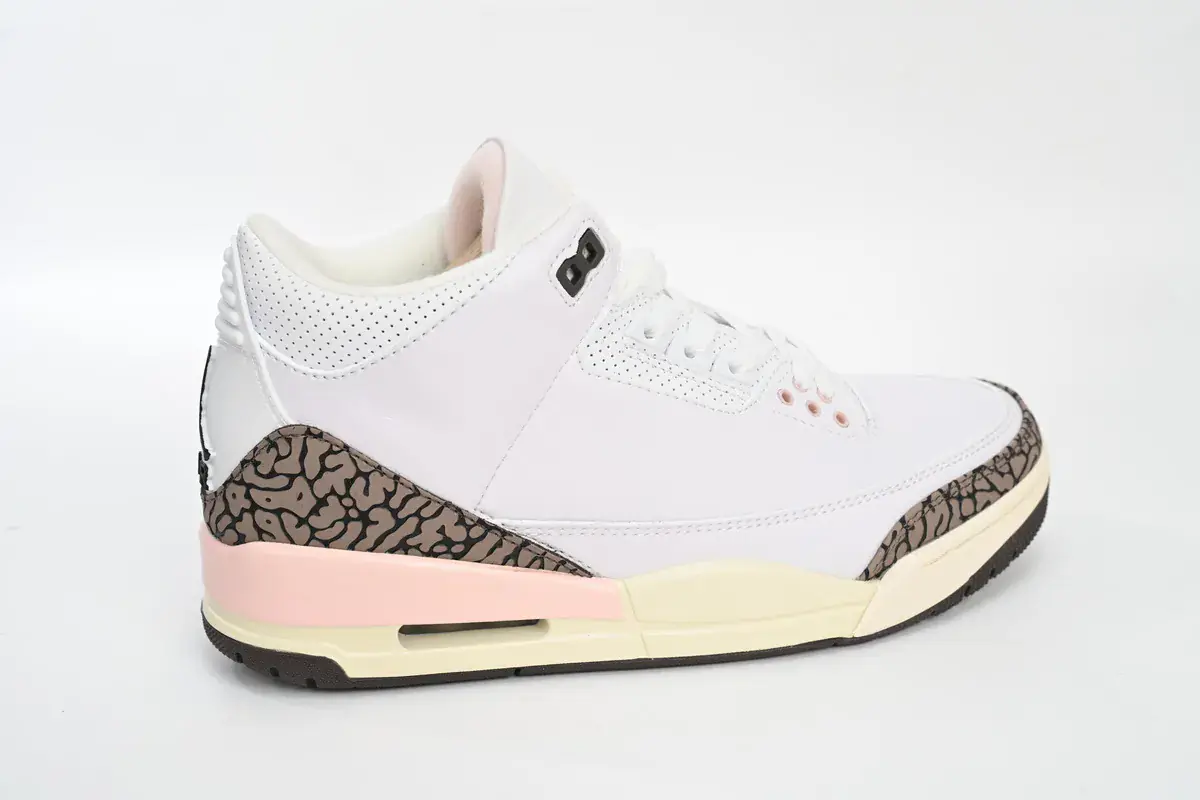 Air Jordan 3 Retro Dark Mocha SKU-CK9246-102(8).webp
