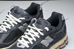 New Balance 2002R Zwart Donkergrijs SKU-M2002RHO(10).webp