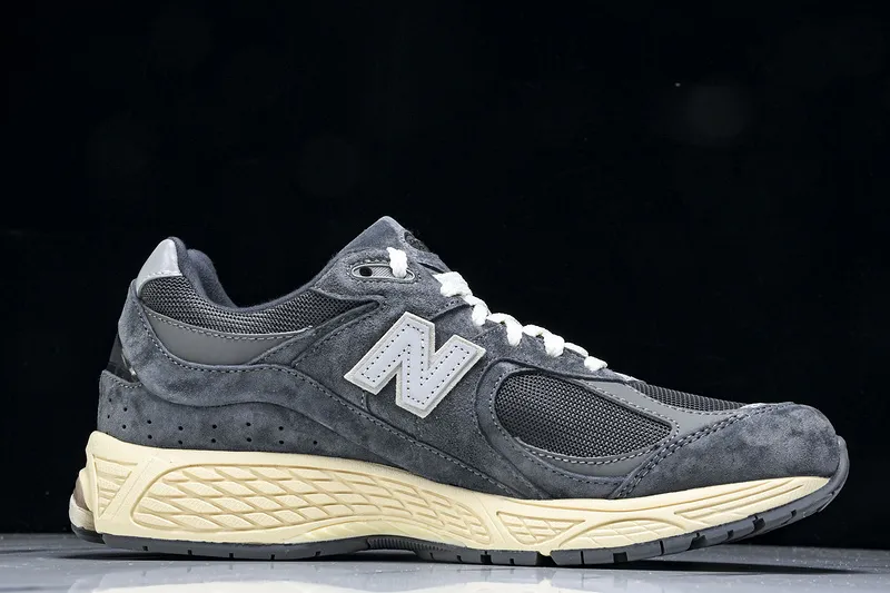 New Balance 2002R Zwart Donkergrijs SKU-M2002RHO(27).webp