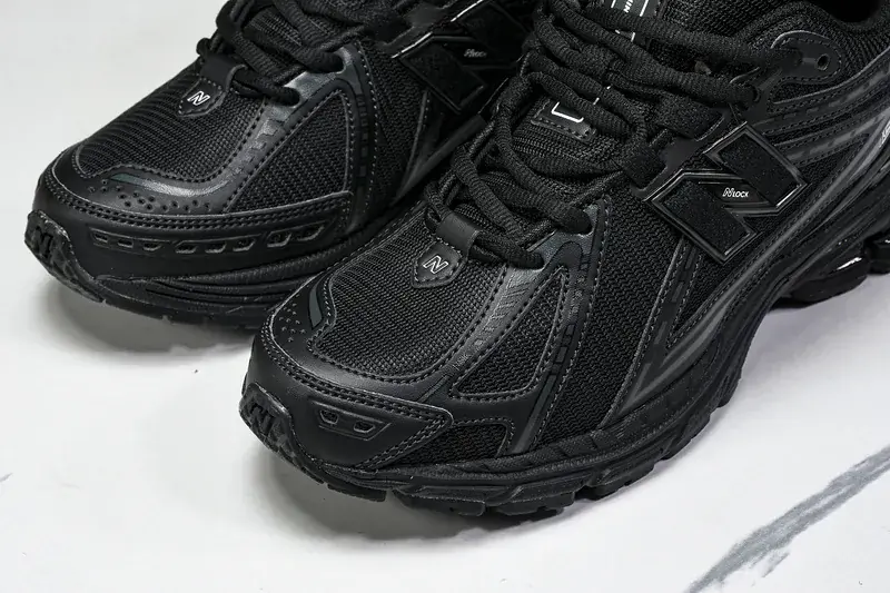 New Balance 1906R Nero SKU-M1906RBB(11).webp