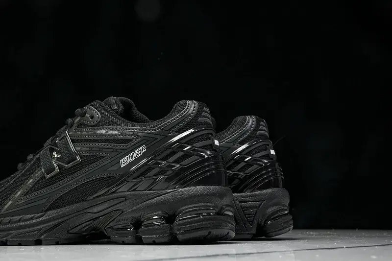 New Balance 1906R Nero SKU-M1906RBB(22).webp