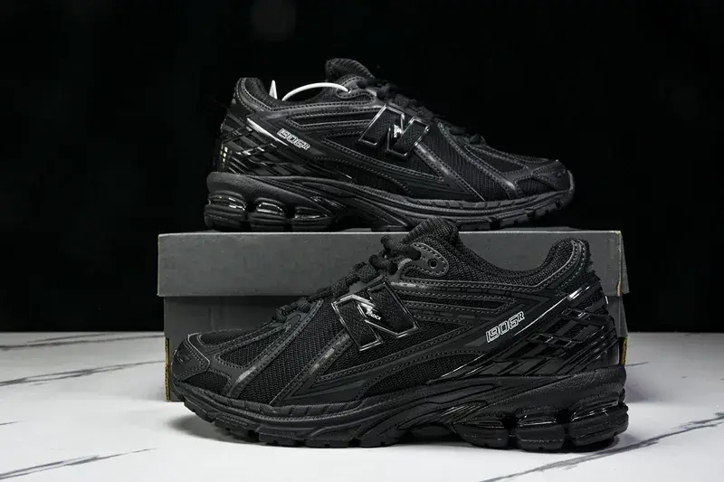 New Balance 1906R Nero SKU-M1906RBB(6).webp
