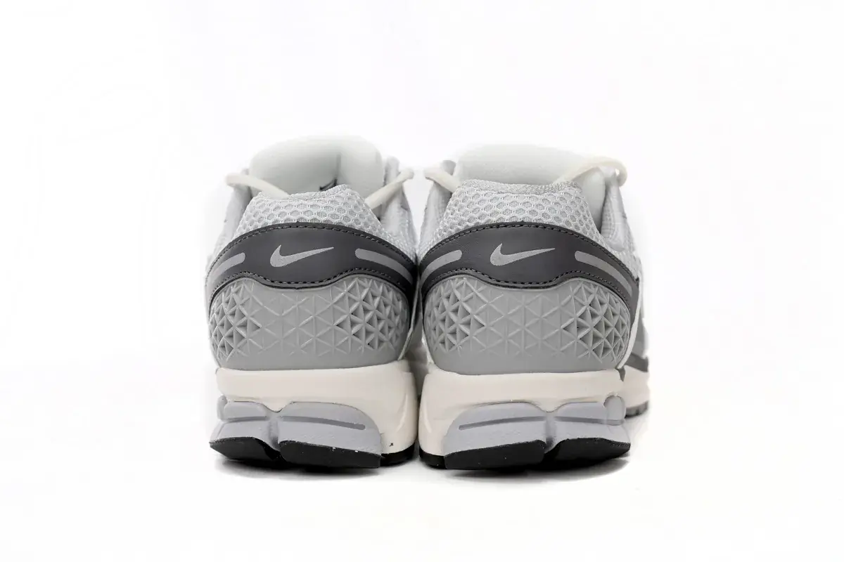 Nike Air Zoom Vomero 5 Grey SKU-FD9919-001(13).webp