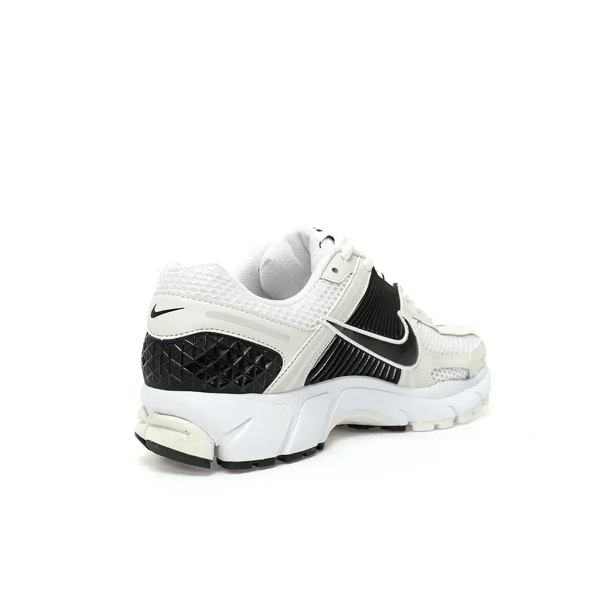 Nike Zoom Vomero 5 Blanche Noir SKU- FB9149-101(7).webp
