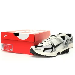 Nike Zoom Vomero 5 Photon Dust SKU-HQ1182-001(1).webp