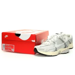 Nike Zoom Vomero 5 Platinum Tint Cashmere SKU-HF0731-007(1).webp
