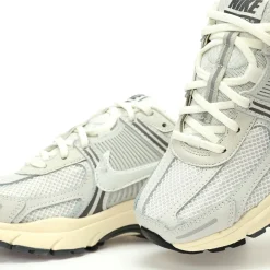 Nike Zoom Vomero 5 Platina Tint Kasjmier SKU-HF0731-007(2).webp