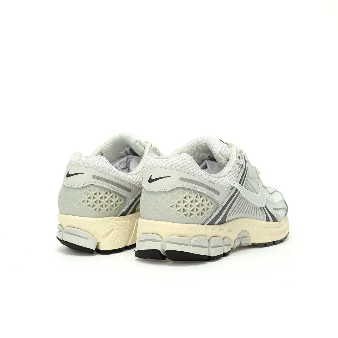 Nike Zoom Vomero 5 Platina Tint Kasjmier SKU-HF0731-007(3).webp