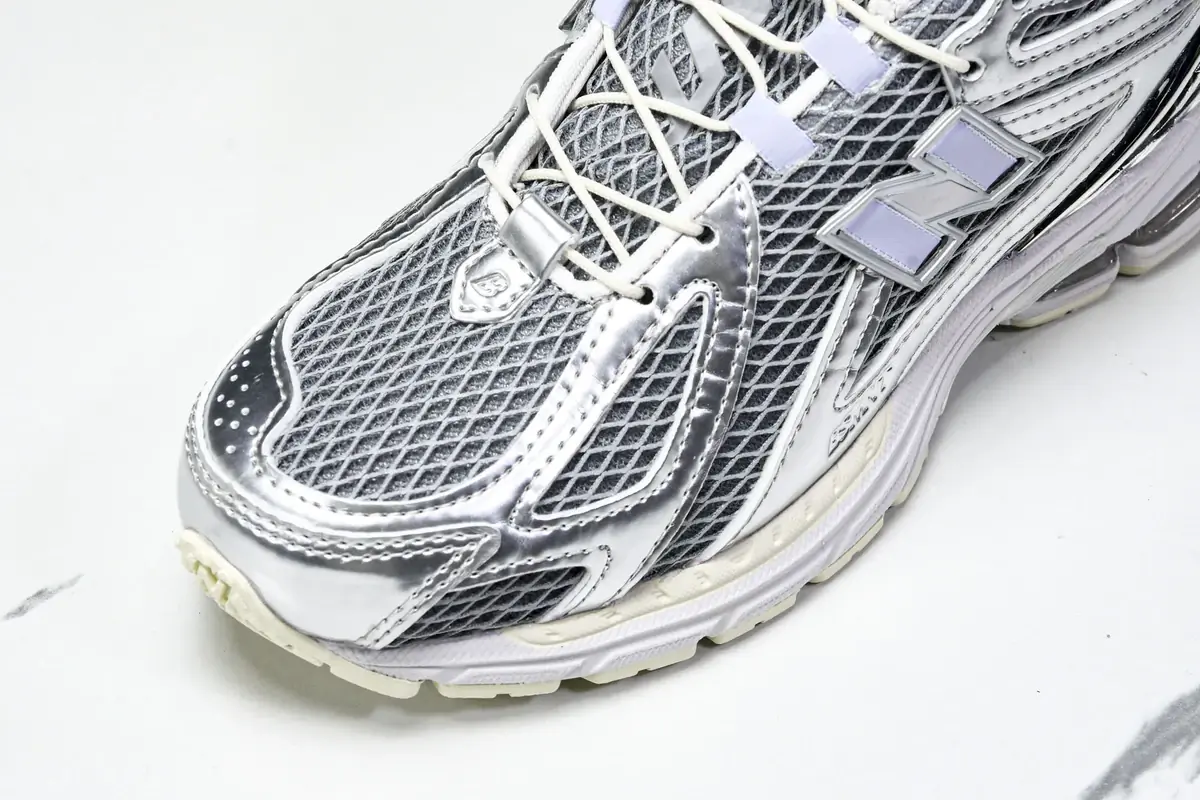 New Balance 1906 Grey Metallic Sliver SKU-M1906RBT(20).webp