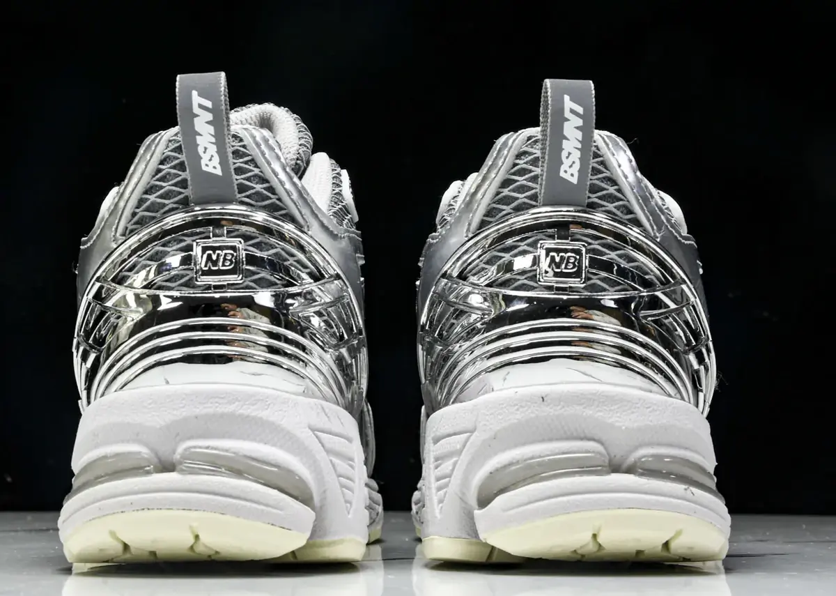 New Balance 1906 Grey Metallic Sliver SKU-M1906RBT(22).webp