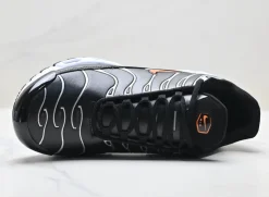 Nike Air Max Plus Golf Black Metallic Silver Total Orange SKU-FZ4150-002(4).webp