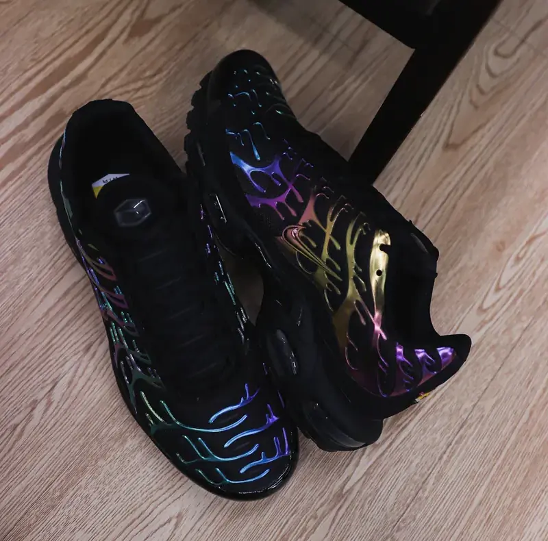 Nike Air Max Plu Oil Slick Lava Lamp SKU-IH7960-001(5)
